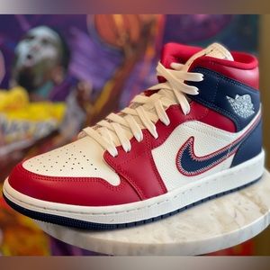 Women’s Air Jordan 1 Mid SE